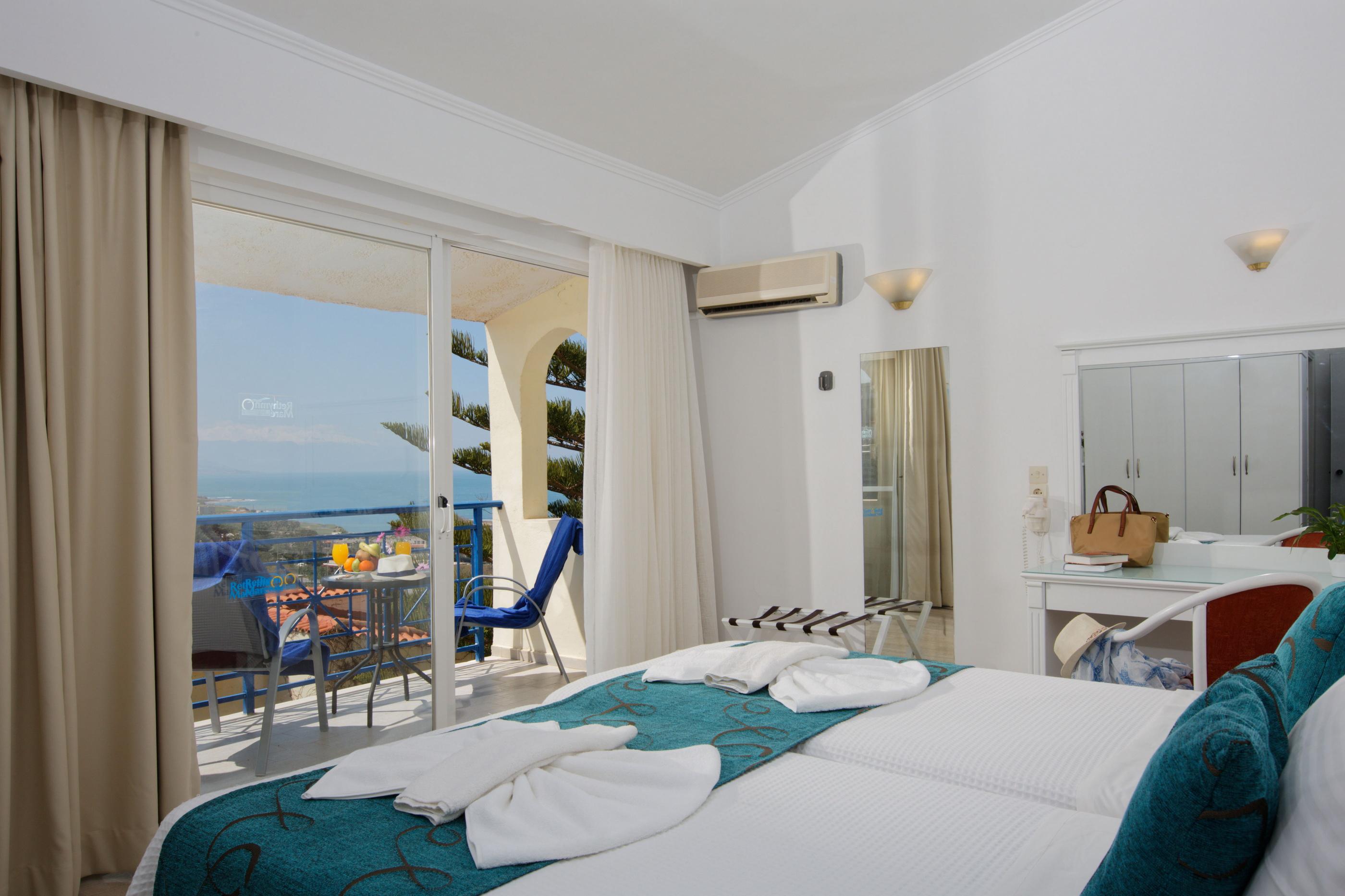 Rethymno Mare & Water Park Hotel สกาเลตา ภายนอก รูปภาพ