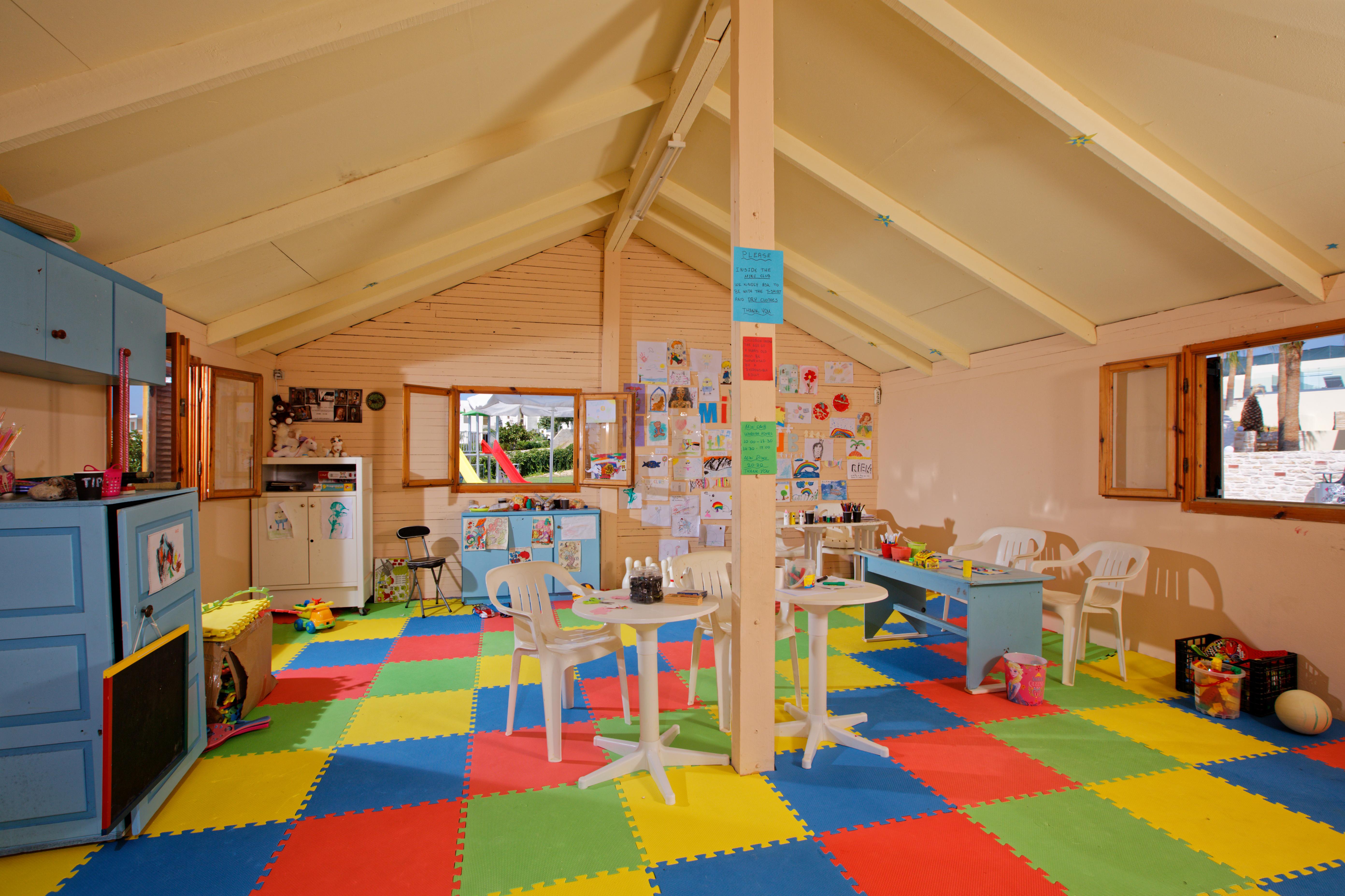 Rethymno Mare & Water Park Hotel สกาเลตา ภายนอก รูปภาพ