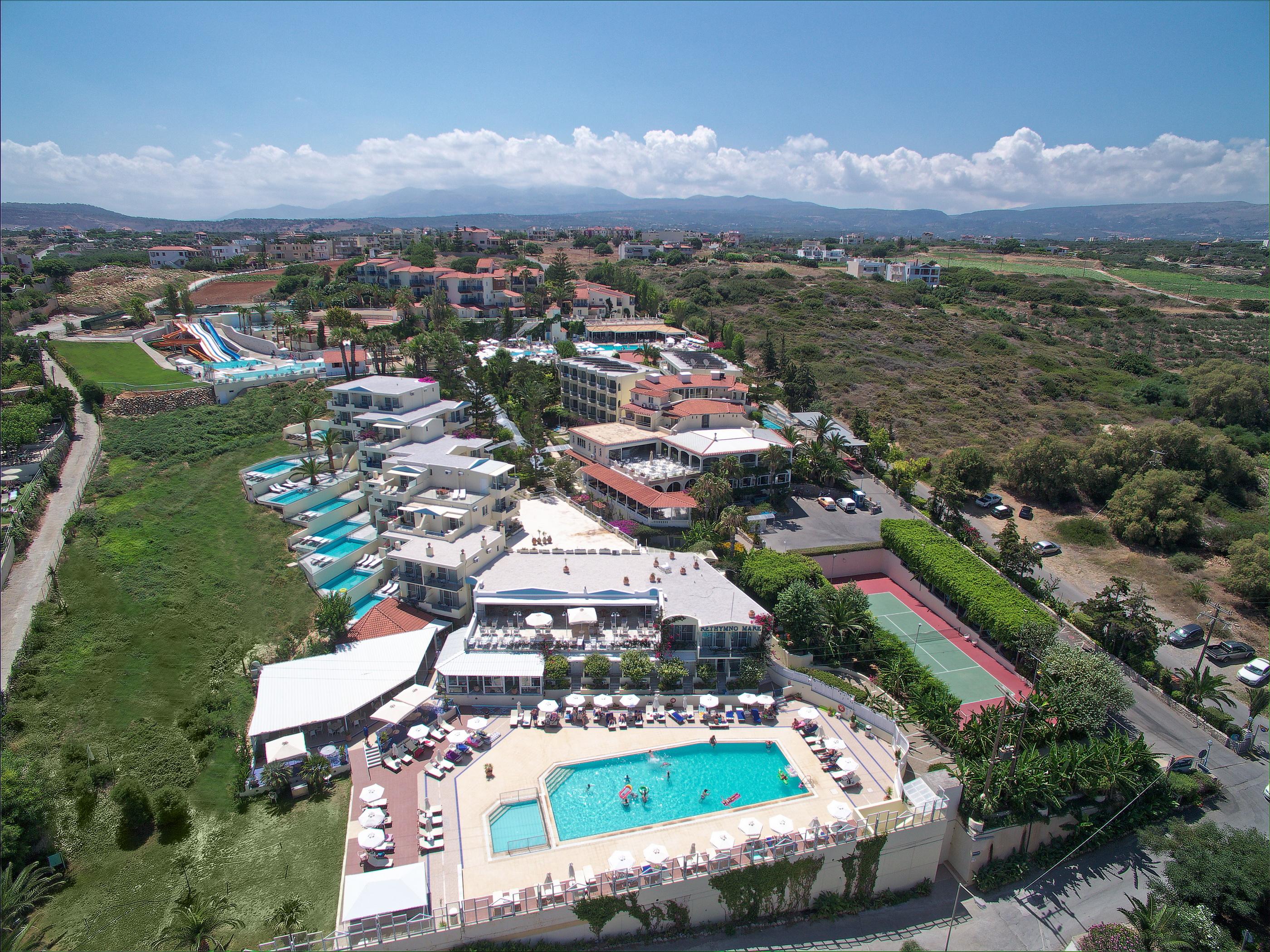 Rethymno Mare & Water Park Hotel สกาเลตา ภายนอก รูปภาพ