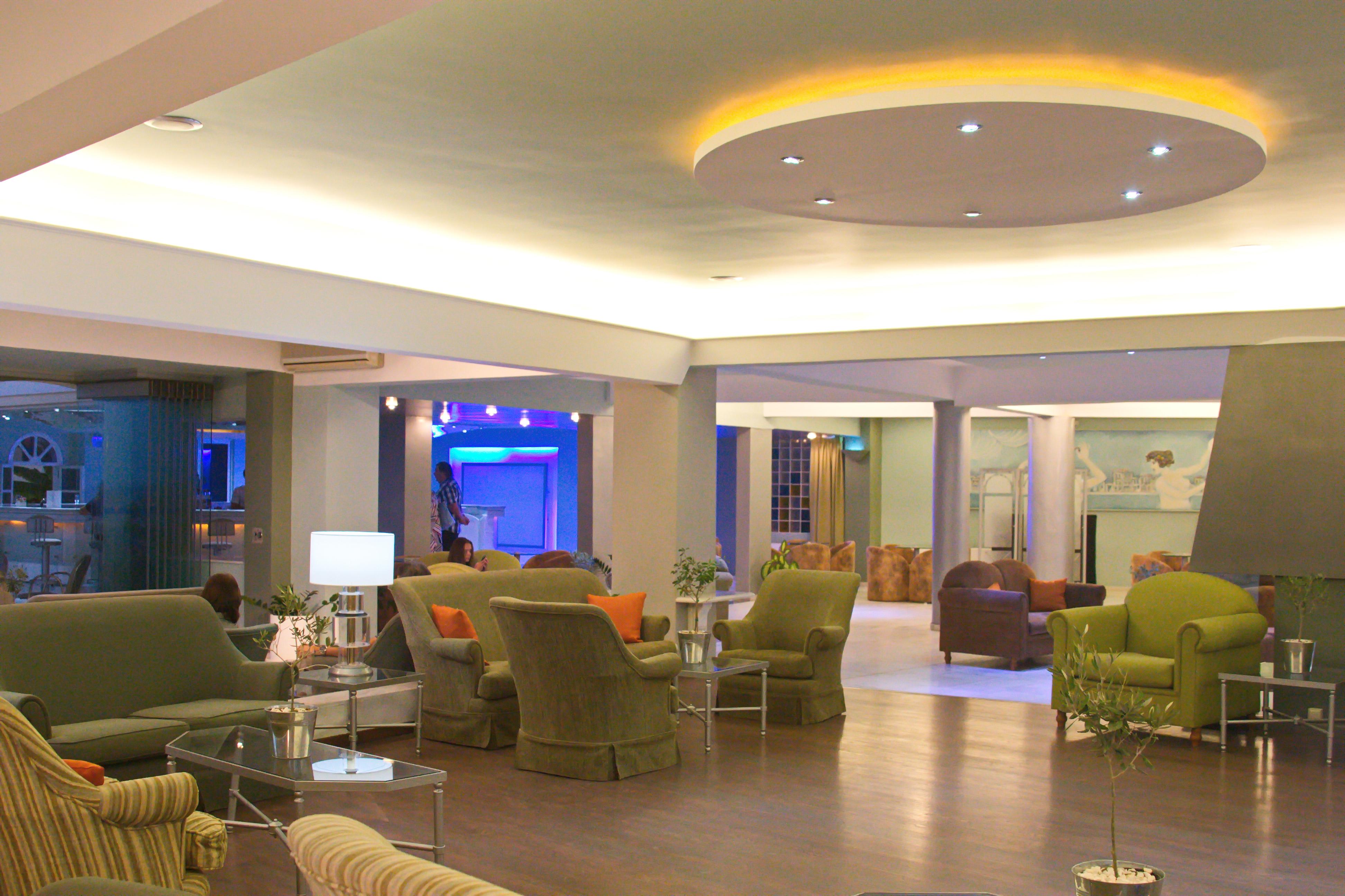 Rethymno Mare & Water Park Hotel สกาเลตา ภายนอก รูปภาพ