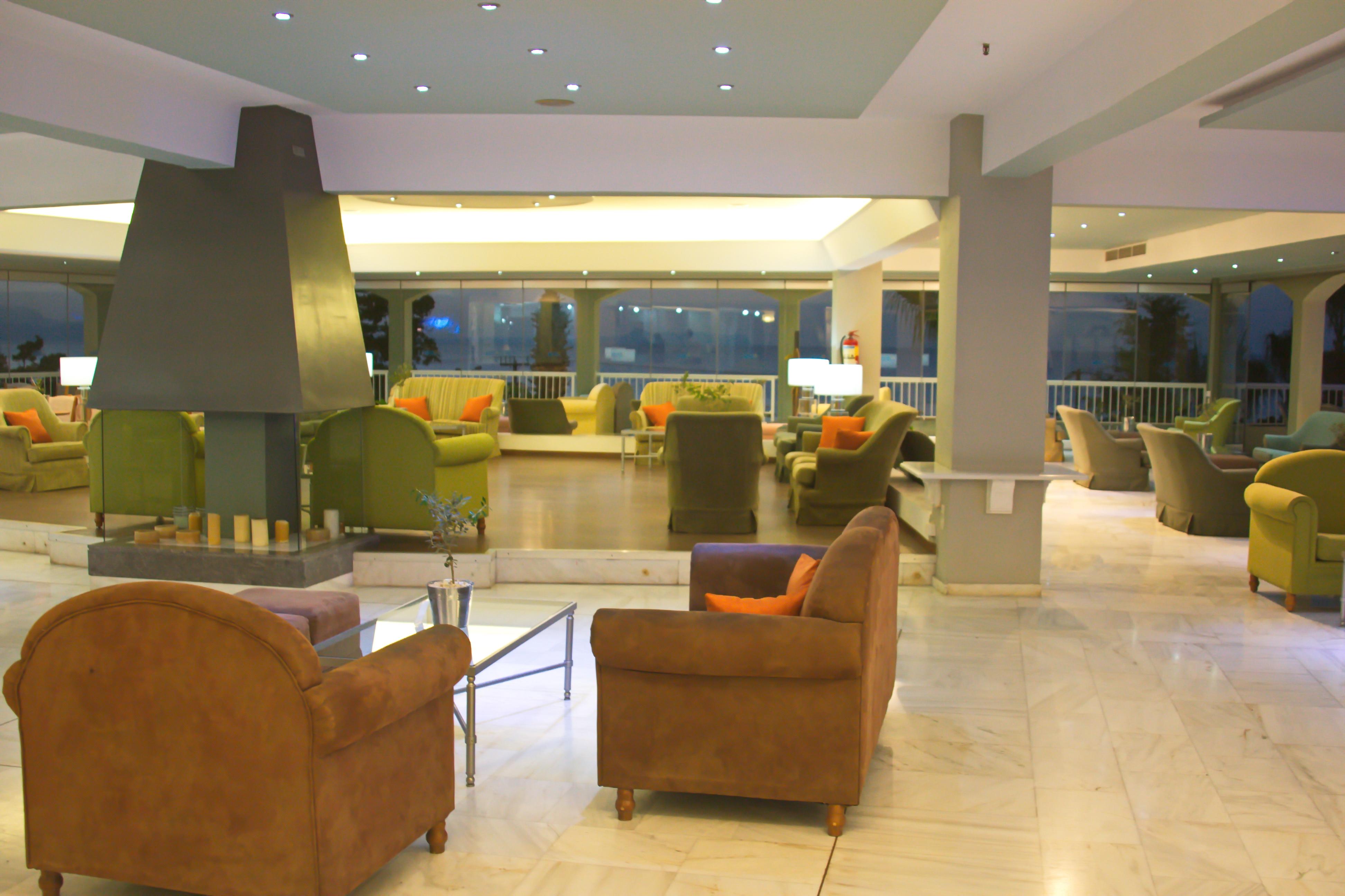 Rethymno Mare & Water Park Hotel สกาเลตา ภายนอก รูปภาพ